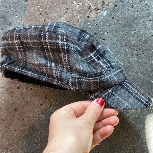Forever 21 Accessories - Grey Plaid Forever 21 Hat